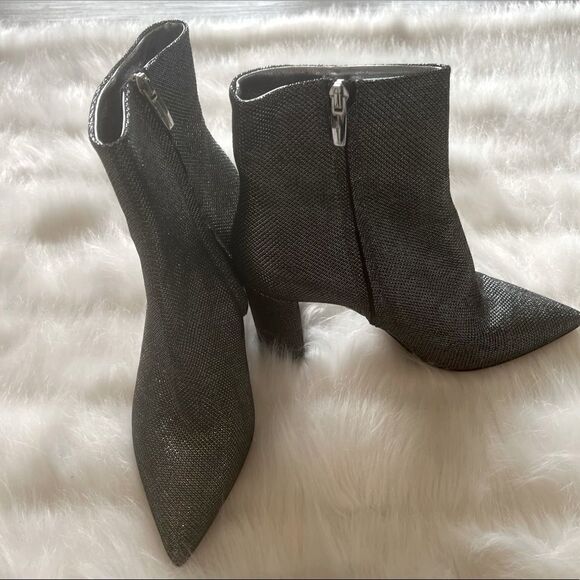 Gianvito Rossi Glitter Ankle Booties - Picture 5 of 10